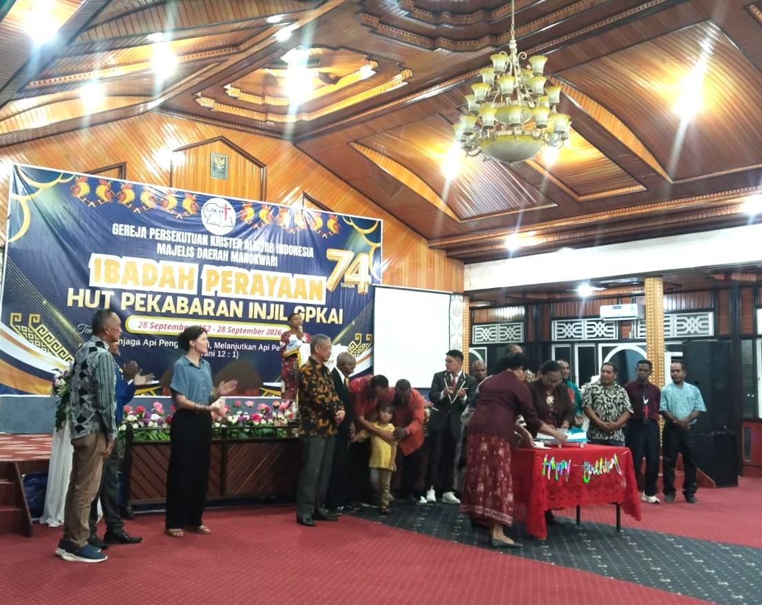 Ibadah Perayaan HUT Pekabaran Injil GPKAI ke-74 Berlangsung Penuh Sukacita di Cafe Coisi Key